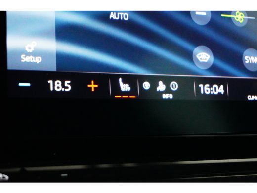 Skoda Octavia Combi 1.4 TSI RS iV PHEV 245PK Business TREKHAAK | NAVIGATIE | CAMERA | ELEKTR. A. KLEP | VERLENG... ActivLease financial lease