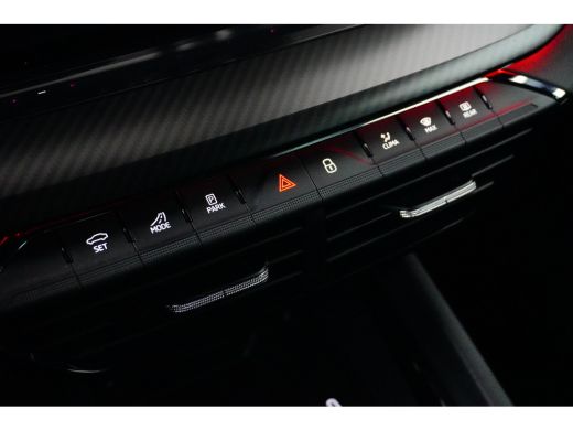 Skoda Octavia Combi 1.4 TSI RS iV PHEV 245PK Business TREKHAAK | NAVIGATIE | CAMERA | ELEKTR. A. KLEP | VERLENG... ActivLease financial lease