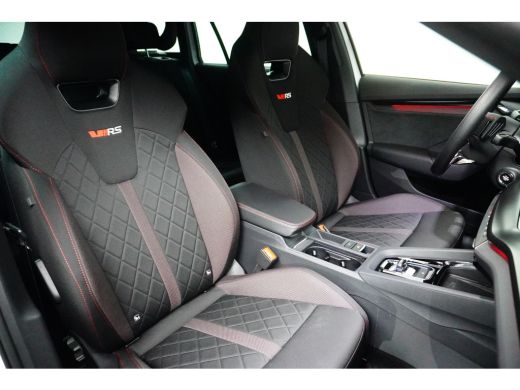 Skoda Octavia Combi 1.4 TSI RS iV PHEV 245PK Business TREKHAAK | NAVIGATIE | CAMERA | ELEKTR. A. KLEP | VERLENG... ActivLease financial lease
