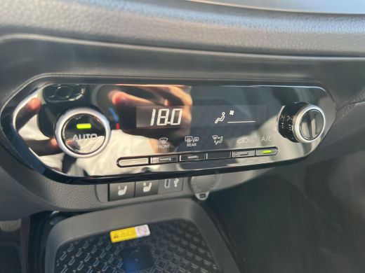 Toyota Aygo 1.0 VVT-i S-CVT Premium ActivLease financial lease