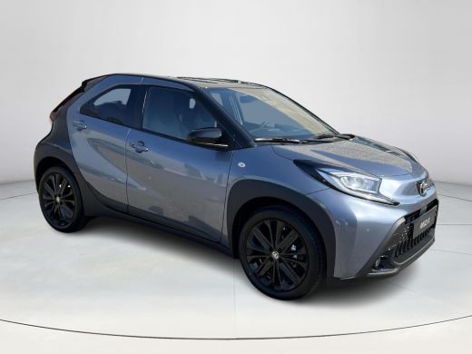 Toyota Aygo 1.0 VVT-i S-CVT Premium ActivLease financial lease
