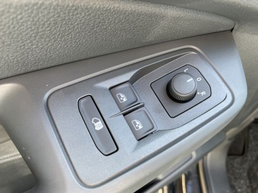 Volkswagen Caddy 2.0 TDI 122PK DSG | Achterklep | Cruise control | PDC ActivLease financial lease