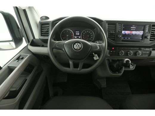 Volkswagen Crafter 35 2.0 TDI L3H3 177PK 3500KG Trekgew. Werkbus Airco Camera Carplay Cruise 3 Persoons Imperiaal Tr... ActivLease financial lease