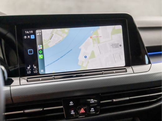 Volkswagen Golf 1.5 TSI Sportline 150Pk (APPLE CARPLAY, GROOT NAVI, STUUR/STOELVERWARMING, SFEERVERLICHTING, SPOR... ActivLease financial lease