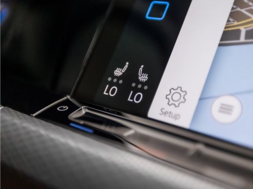 Volkswagen Golf 1.5 TSI Sportline 150Pk (APPLE CARPLAY, GROOT NAVI, STUUR/STOELVERWARMING, SFEERVERLICHTING, SPOR... ActivLease financial lease