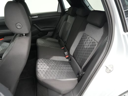 Volkswagen Polo 1.0 TSI 95pk DSG R-Line Navi via App Pdc Clima Acc 28 ActivLease financial lease