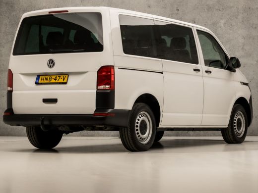 Volkswagen Transporter 2.0 TDI L1H1 Comfortline 9 Persoons (APPLE CARPLAY, TREKHAAK, PARKEERSENSOREN, GETINT GLAS, ELEK ... ActivLease financial lease