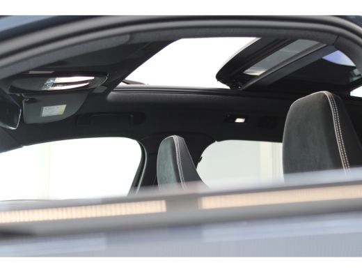 Volvo  EX40 82kWh 252PK Extended Range Ultra | 360º | Panoramadak | Memory | Stoel&Stuur Verw. | Memory | Get... ActivLease financial lease