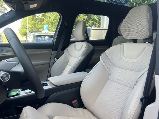 Volvo  EX90 Twin Motor Performance Ultra 7p. 111 kWh | Bowers&Wilins | Geventileerde Stoelen | Luchtvering | ... ActivLease financial lease