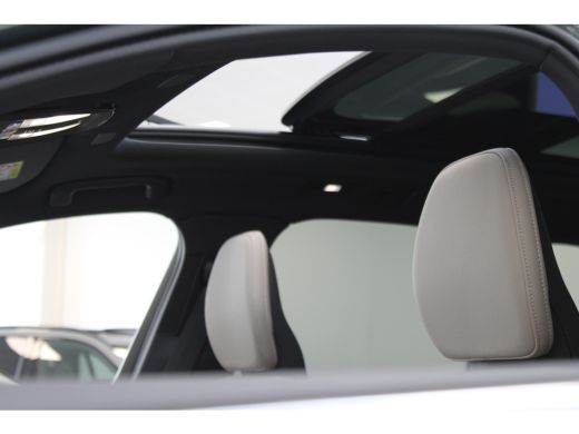 Volvo  XC60 T6 355PK Ultra Bright | Luchtvering | B&W Audio | 360° | Panoramadak | Geheugenfunctie | Getint Glas ActivLease financial lease