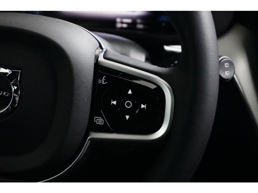 Volvo  XC60 T6 Plus Black Edition | Pano | BLIS | Verwarmbare Voorstoelen + Stuurwiel | ActivLease financial lease