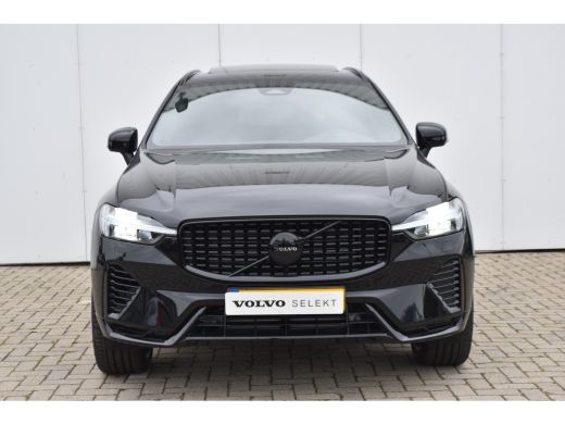Volvo  XC60 T6 Plus Black Edition | Pano | BLIS | Verwarmbare Voorstoelen + Stuurwiel | ActivLease financial lease