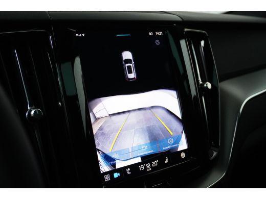 Volvo  XC60 T6 Plus Black Edition | Pano | BLIS | Verwarmbare Voorstoelen + Stuurwiel | ActivLease financial lease