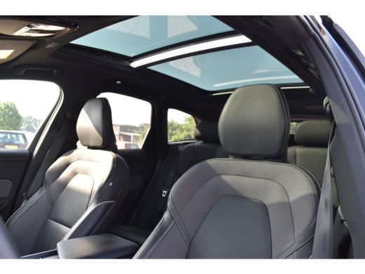 Volvo  XC60 T6 Ultimate Dark | Luchtvering | Pano | 360 Cam | ActivLease financial lease