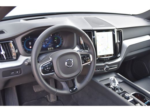 Volvo  XC60 T6 Ultimate Dark | Luchtvering | Pano | 360 Cam | ActivLease financial lease