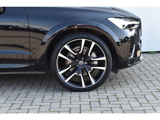Volvo  XC60 T6 Ultimate Dark | Luchtvering | Pano | 360 Cam | ActivLease financial lease