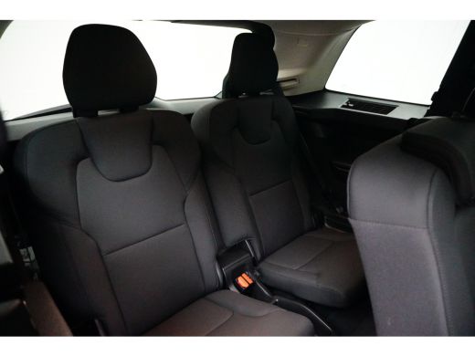 Volvo  XC90 T8 Ultra Dark Facelift | 3e stoelrij | Achteruitrijcamera met 360° Surround View | Head-up-display ActivLease financial lease