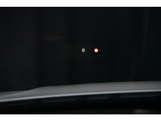 Volvo  XC90 T8 Ultra Dark Facelift | 3e stoelrij | Achteruitrijcamera met 360° Surround View | Head-up-display ActivLease financial lease