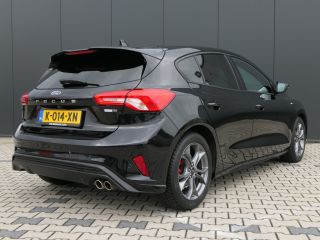 Ford Focus 1.0 EcoBoost Hybrid ST Line X | Winterpack | Camera | Digitaal Dashboard | DAB | Keyless Entry | ...