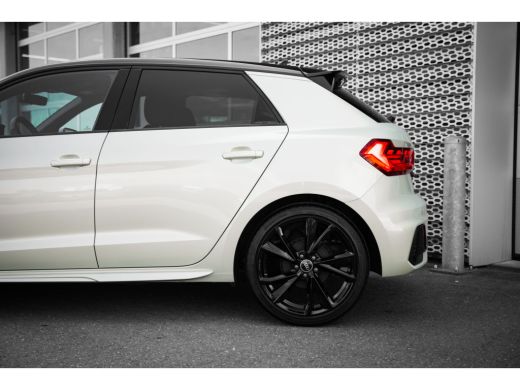 Audi A1 Sportback Sportback 25 TFSI 95pk S edition | Stoelverwarming | Keyless | Parkeerhulp v+a | Adaptive Cruise ... ActivLease financial lease