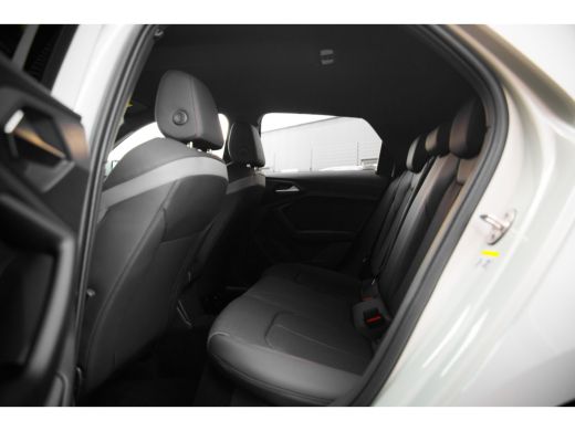 Audi A1 Sportback Sportback 25 TFSI 95pk S edition | Stoelverwarming | Keyless | Parkeerhulp v+a | Adaptive Cruise ... ActivLease financial lease