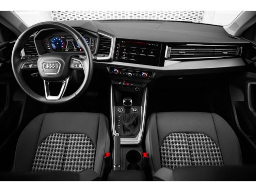 Audi A1 Sportback Sportback 25 TFSI 95pk S-Line | Navigatie | Stoelverwarming | Adaptive Cruise | Keyless ActivLease financial lease