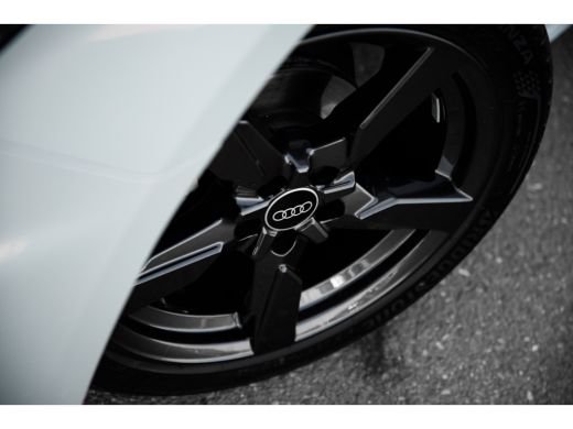 Audi A1 Sportback Sportback 25 TFSI 95pk S-Line | Navigatie | Stoelverwarming | Adaptive Cruise | Keyless ActivLease financial lease