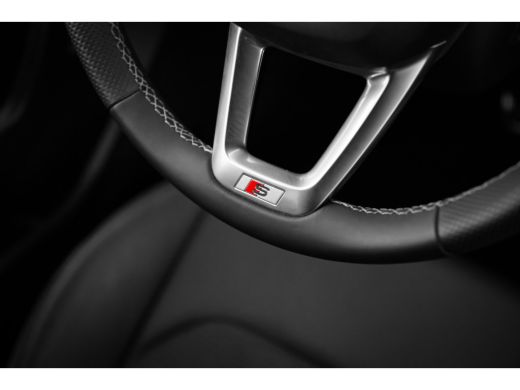 Audi A1 Sportback Sportback 30 TFSI 110pk S edition | Navigatie | Keyless | Stoelverwarming | SONOS | 18" ActivLease financial lease