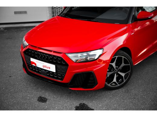 Audi A1 Sportback Sportback 30 TFSI 110pk S edition | Navigatie | Keyless | Stoelverwarming | SONOS | 18" ActivLease financial lease