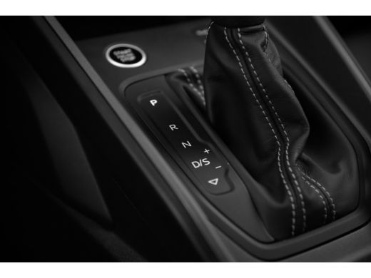 Audi A1 Sportback Sportback 30 TFSI 110pk S edition | Navigatie | Keyless | Stoelverwarming | SONOS | 18" ActivLease financial lease