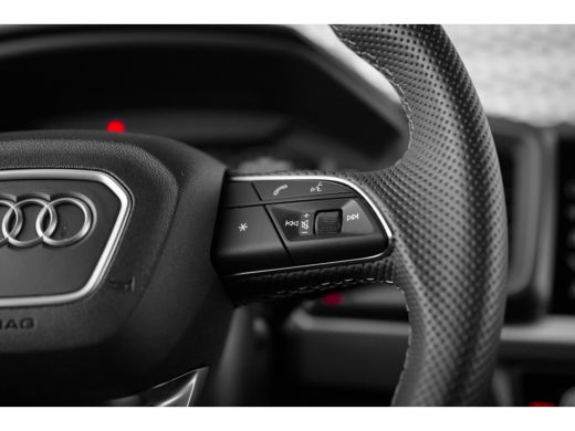 Audi A1 Sportback Sportback 30 TFSI 110pk S edition | Navigatie | Keyless | Stoelverwarming | SONOS | 18" ActivLease financial lease