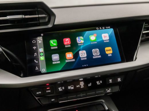 Audi A3 Limousine 30 TFSI Sport Automaat (APPLE CARPLAY, GROOT NAVI, GETINT GLAS, SPORTSTOELEN, CRUISE, C... ActivLease financial lease