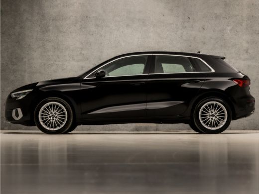 Audi A3 Sportback 30 TFSI Sport Automaat (APPLE CARPLAY, GROOT NAVI, CLIMATE, LED KOPLAMPEN, SPORTSTOELEN... ActivLease financial lease