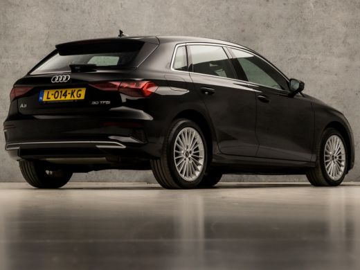 Audi A3 Sportback 30 TFSI Sport Automaat (APPLE CARPLAY, GROOT NAVI, CLIMATE, LED KOPLAMPEN, SPORTSTOELEN... ActivLease financial lease