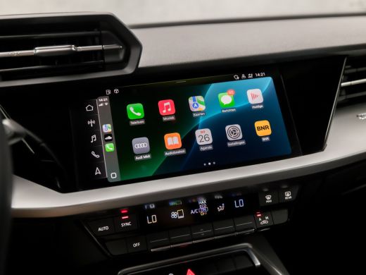 Audi A3 Sportback 30 TFSI Sport Automaat (APPLE CARPLAY, GROOT NAVI, CLIMATE, LED KOPLAMPEN, SPORTSTOELEN... ActivLease financial lease
