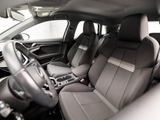 Audi A3 Sportback 30 TFSI Sportline Automaat (APPLE CARPLAY, GROOT NAVI, CLIMATE, PARKEERSENSOREN, SPORTS... ActivLease financial lease