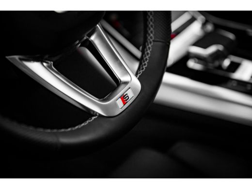 Audi Q7 60 TFSI e 490pk quattro Pro Line S Competition ActivLease financial lease
