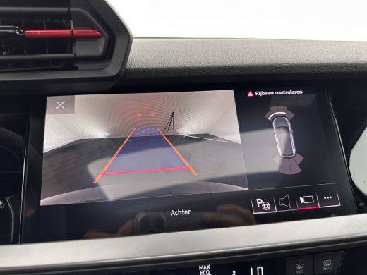 Audi RS3 2.5 TFSI quattro Aut. *PANO | HEAD-UP | MATRIX-LED | FULL-LED | ADAPTIVE-CRUISE | BLIND-SPOT | ME... ActivLease financial lease