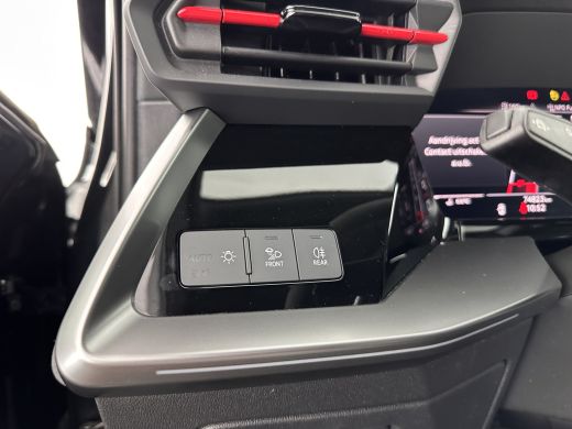 Audi RS3 2.5 TFSI quattro Aut. *PANO | HEAD-UP | MATRIX-LED | FULL-LED | ADAPTIVE-CRUISE | BLIND-SPOT | ME... ActivLease financial lease