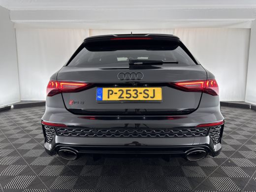 Audi RS3 2.5 TFSI quattro Aut. *PANO | HEAD-UP | MATRIX-LED | FULL-LED | ADAPTIVE-CRUISE | BLIND-SPOT | ME... ActivLease financial lease
