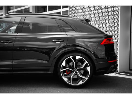 Audi RSQ8 4.0 TFSI 600pk quattro | Keramisch | Stoelventilatie | Panoramadak | 360 camera | Dodehoekdetectie | ActivLease financial lease