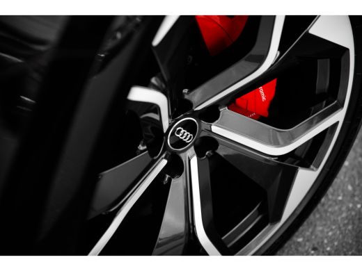 Audi RSQ8 4.0 TFSI 600pk quattro | Keramisch | Stoelventilatie | Panoramadak | 360 camera | Dodehoekdetectie | ActivLease financial lease