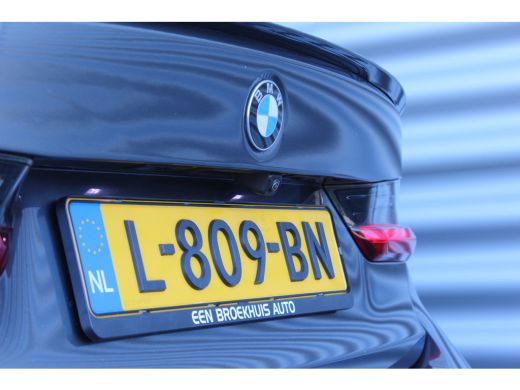 BMW 3 Serie 318i 156PK HIGH EXECUTIVE AUTOMAAT / NAVI / LEDER / CLIMA / FULL-LED / PDC / 19" LMV / CAMERA / K... ActivLease financial lease