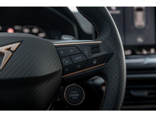 CUPRA Leon Sportstourer 1.5 TSI e-Hybrid VZ Performance | Panoramadak | Carplay | Adapt. Cruise ActivLease financial lease