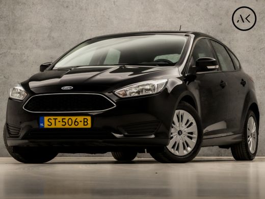 Ford Focus 1.0 Sport (AIRCO, STUURWIEL MULTIFUNCTIONEEL, START/STOP, SPORTSTOELEN, ELEK RAMEN, NIEUWSTAAT)