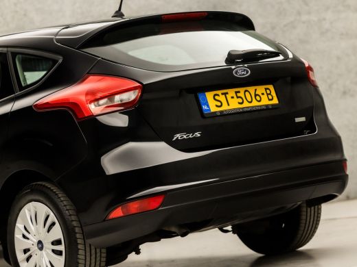 Ford Focus 1.0 Sport (AIRCO, STUURWIEL MULTIFUNCTIONEEL, START/STOP, SPORTSTOELEN, ELEK RAMEN, NIEUWSTAAT) ActivLease financial lease