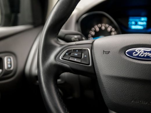 Ford Focus 1.0 Sport (AIRCO, STUURWIEL MULTIFUNCTIONEEL, START/STOP, SPORTSTOELEN, ELEK RAMEN, NIEUWSTAAT) ActivLease financial lease