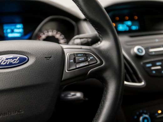 Ford Focus 1.0 Sport (AIRCO, STUURWIEL MULTIFUNCTIONEEL, START/STOP, SPORTSTOELEN, ELEK RAMEN, NIEUWSTAAT) ActivLease financial lease