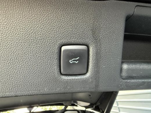 Ford Kuga 2.5 PHEV 225 PK ST-Line Clima LM Velgen 20'' ActivLease financial lease