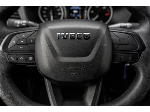 Iveco Daily 35S16V L2H2 | Automaat | 157 PK | ECC | 3500 KG Trekgewicht | MF Stuur | 3-Persoons ActivLease financial lease